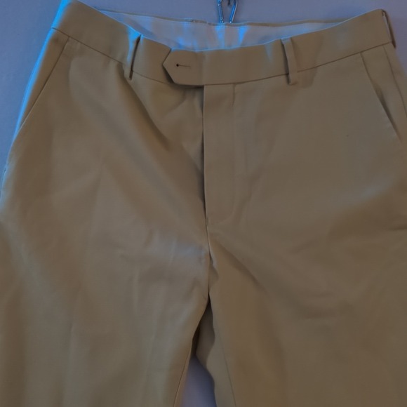 Charles Tyrwhitt Mens Classic Fit Non Iron Chinos Khaki Pants 32W 30L - Picture 3 of 8